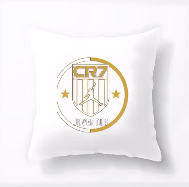 Polštář Cr7 Juventus Zlatý Emblém Skok Síla A Legendární Styl