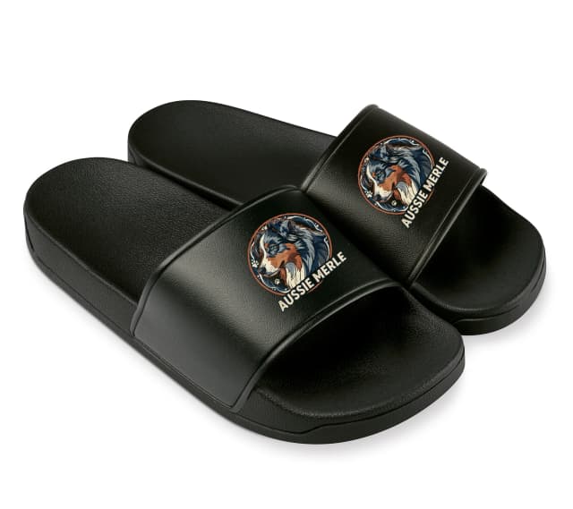 Pantofle Aussie Merle Královský Portrét Modrookého Ovčáka V Retro Grafickém Stylu