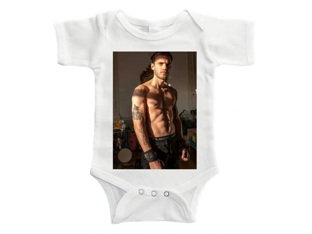 Body pro děti Pewdiepie postava