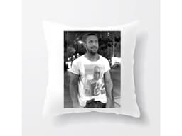 14706_Pol_t___Ryan_Gosling_MAIN