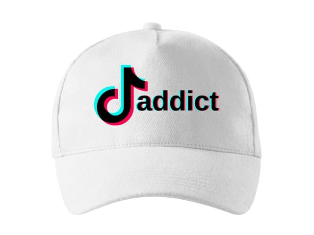 TikTok závislá kšiltovka
