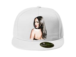 23584_Snapback_Megan_Fox_postoj_MAIN