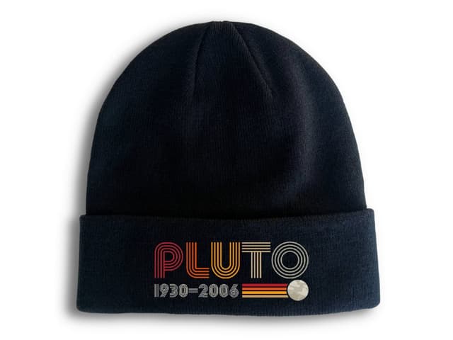 Zimní pletená čepice Pluto vývoj