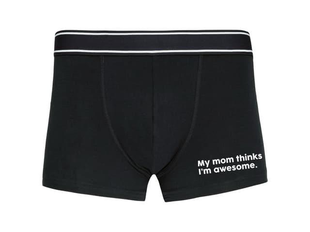 Boxerky máma si myslí, že jsem děvka